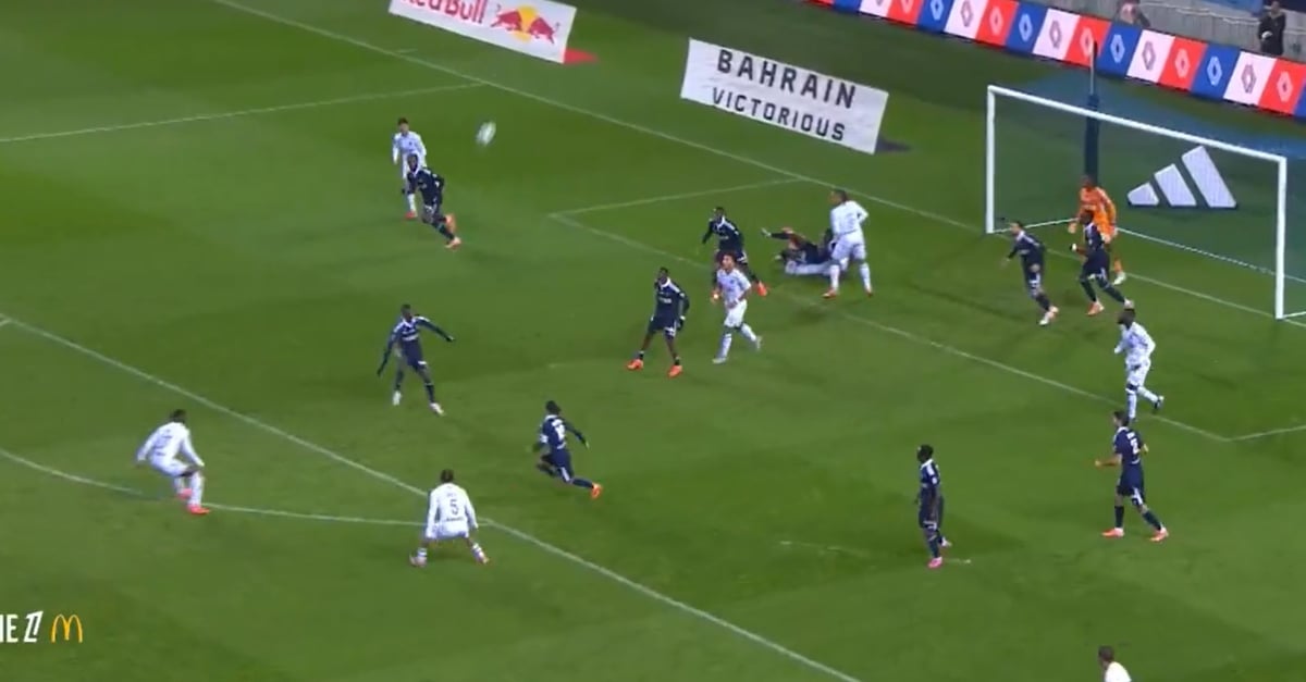 (video) L'égalisation d'Auxerre contre le PFC !