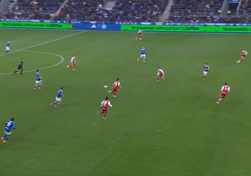 Illustration : Ligue 1 : le but exceptionnel de Magnetti  en vid&eacute;o pour Brest (1-2)