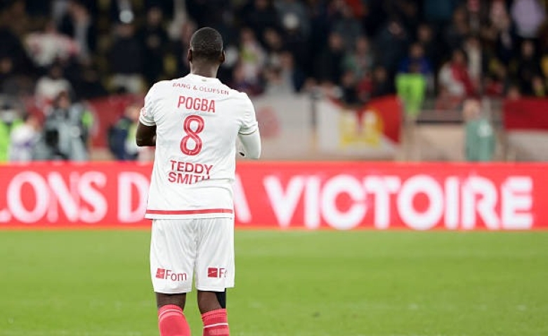 Illustration : "Mercato PSG : Campos garde un œil sur le dossier Pogba !"