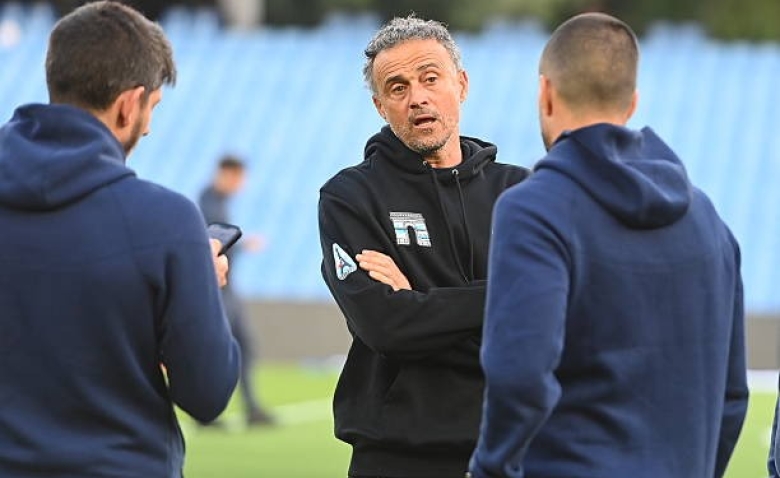 Illustration : "Mercato PSG : Un mauvais coup joué par le Barça sur le dossier Enrique ?"