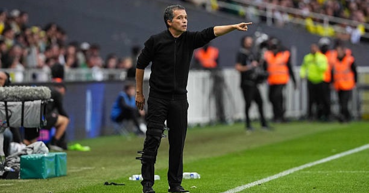 FC Nantes : "Proposez moi vos différents onze types" Luis Castro perd patience avant Lens