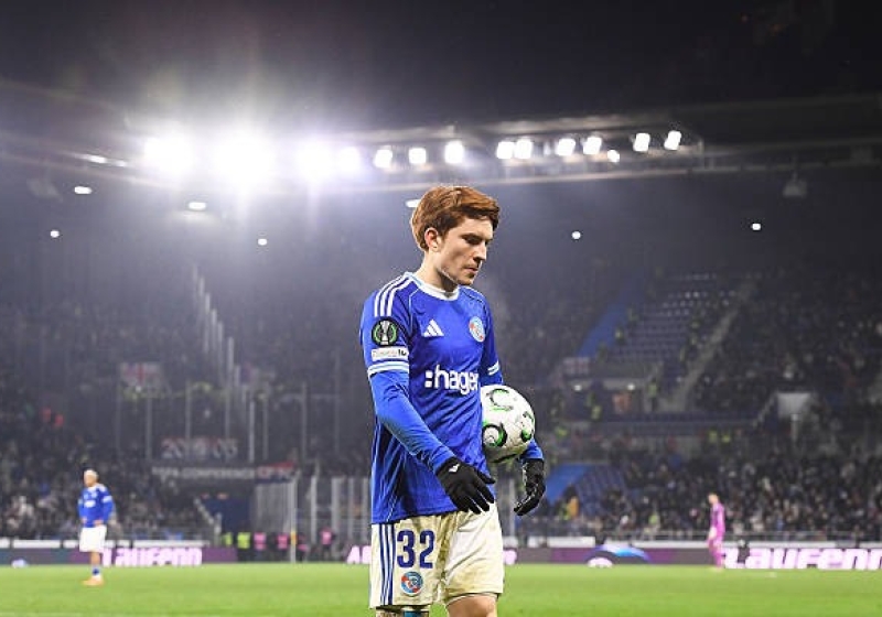 Illustration : Mercato Strasbourg : Un échange complètement fou étudié par Chelsea pour Barco !