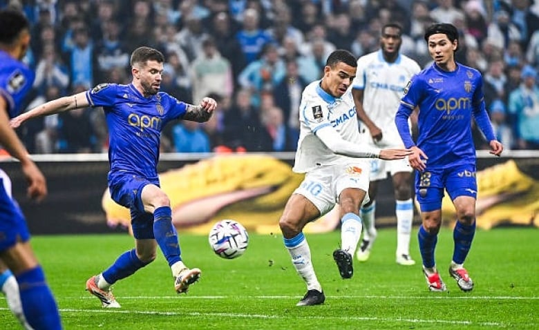 Illustration : "[Vidéo] OM - AS Monaco : Le splendide but de Greenwood pour enflammer le Vélodrome (1-0)"