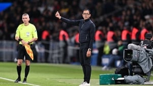 Illustration : RC Strasbourg : Rosenior fustige ses joueurs apr&egrave;s le match rat&eacute; contre le FCL