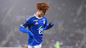 Illustration : RC Strasbourg : Valentin Barco sort le grand jeu pour d&eacute;fendre la Ligue 1