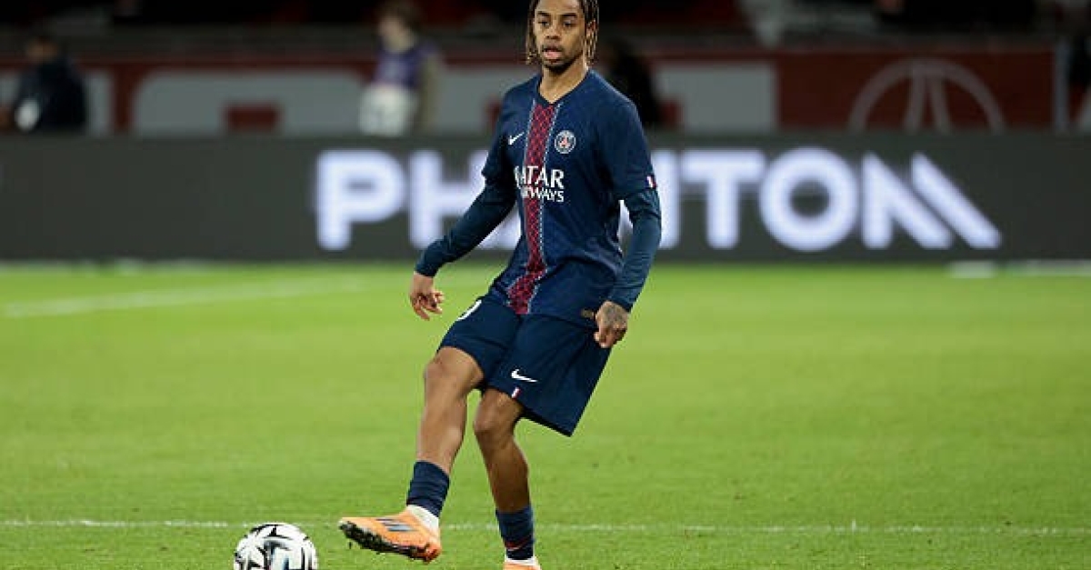 Mercato PSG : Barcola sur le départ, son remplaçant déjà tout trouvé !