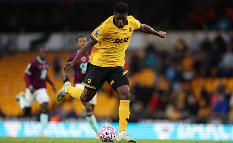 Illustration : "Mercato Nantes : Les Canaris concurrencent l'OM pour un milieu de Premier League !"