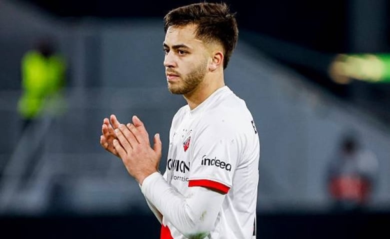 Illustration : "Mercato Rennes : Loïc Désiré se positionne sur une cible offensive de l'OM !"