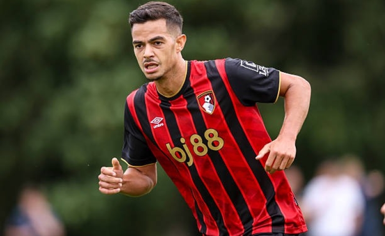 Illustration : "Mercato : Vers un retour en Ligue 1 complètement inattendu pour Romain Faivre "