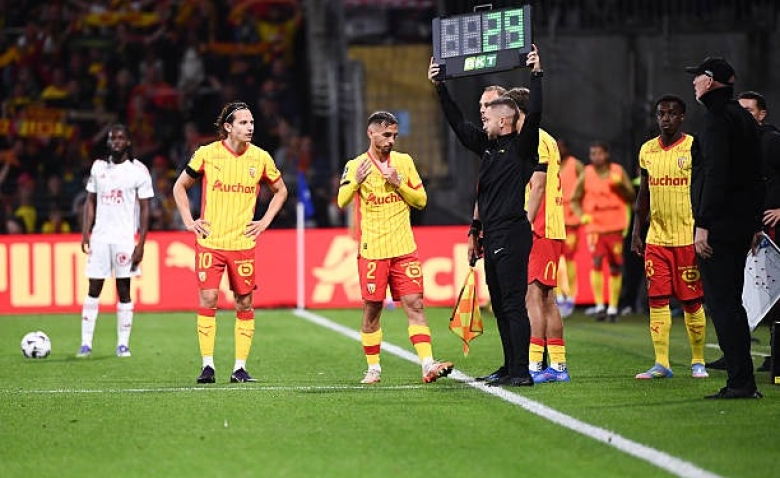 Illustration : "RC Lens : Deux grosses absences chez les Sang et Or en Coupe de France"