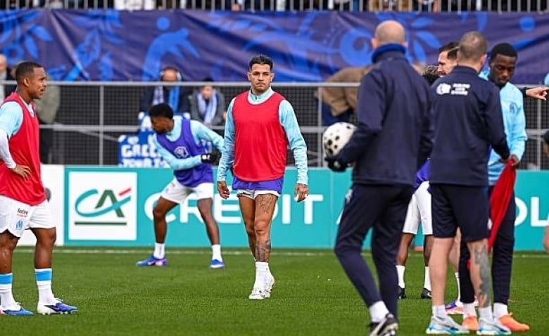 Illustration : "OM : Vers un retour inattendu dans le onze de De Zerbi début 2026 ?"