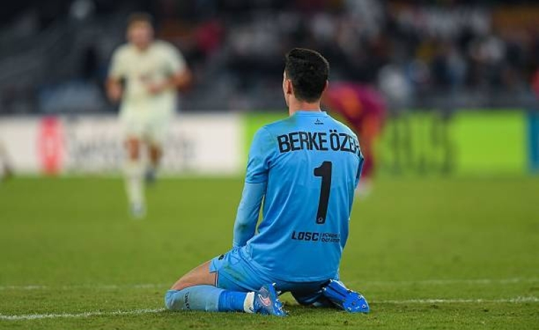 Illustration : "Mercato LOSC : Un géant italien hésite entre Özer et… le gardien du RC Lens"
