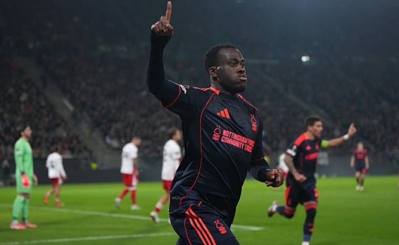 Illustration : "Mercato Rennes : Un club de Ligue 1 en chute libre vise Kalimuendo "