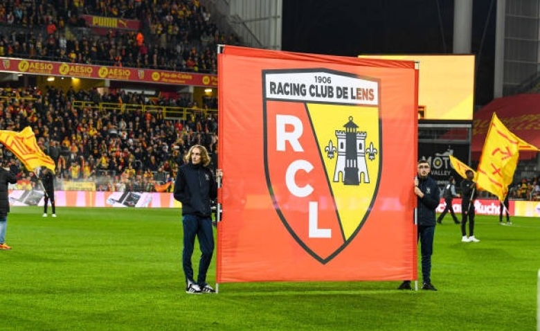 Illustration : "RC Lens : Une révélation lensoise épate le grand public à la CAN !"