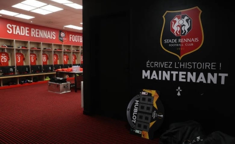 Illustration : "Mercato Rennes : Un second dossier bouillant activé après Mastantuono !"