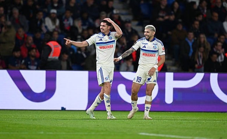 Illustration : "Mercato Strasbourg : Un attaquant de l'OM courtisé pour suppléer Panichelli !"