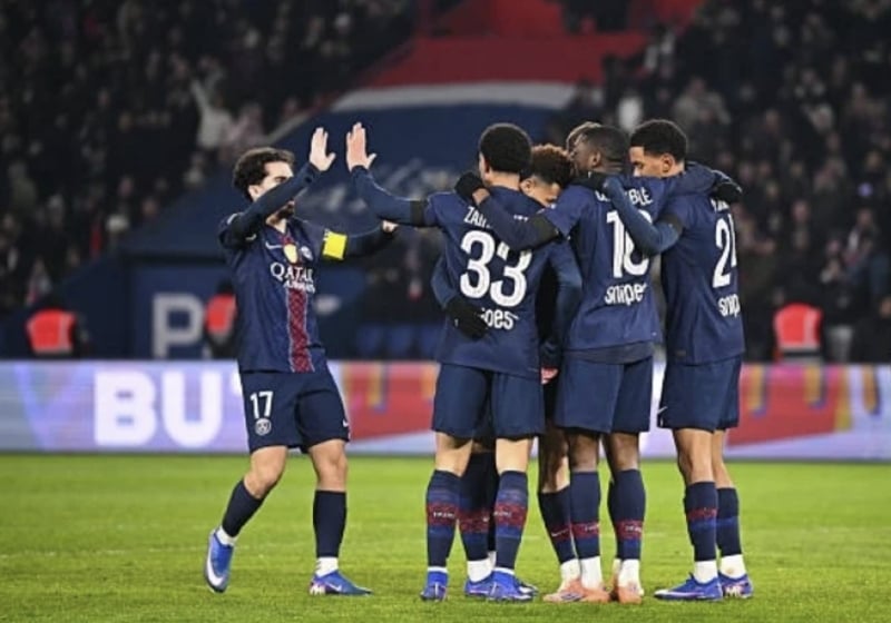 Illustration : PSG - PFC : le r&eacute;sum&eacute; et les buts en vid&eacute;o (2-1) - Ligue 1 J17