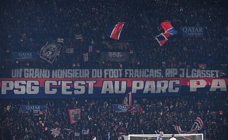 Illustration : "PSG - Paris FC : Pourquoi la rencontre a-t-elle été interrompue à plusieurs reprises ?"