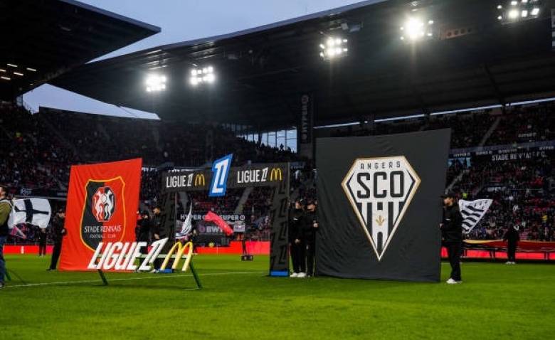 Illustration : "Mercato Rennes : Un flop du SRFC va s'engager à l'AJ Auxerre "