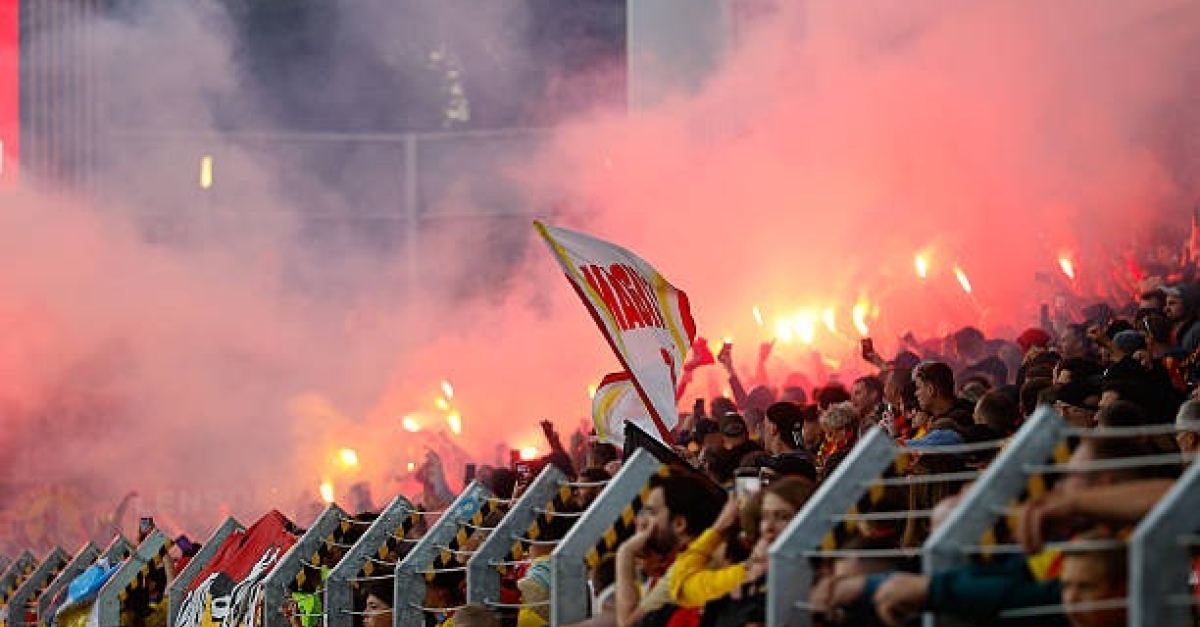 RC Lens : Une double sanction inattendue suscite la colère des supporters