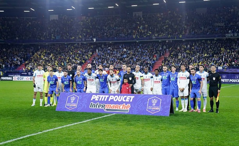 Illustration : "Bayeux FC - OM : Le deuxième but gag des Marseillais (0-2) - Vidéo"