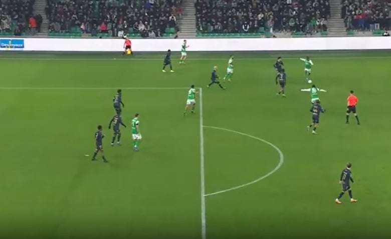 Illustration : "Saint Etienne - Clermont : le résumé et le but en vidéo (1-0) - Ligue 2 J19"