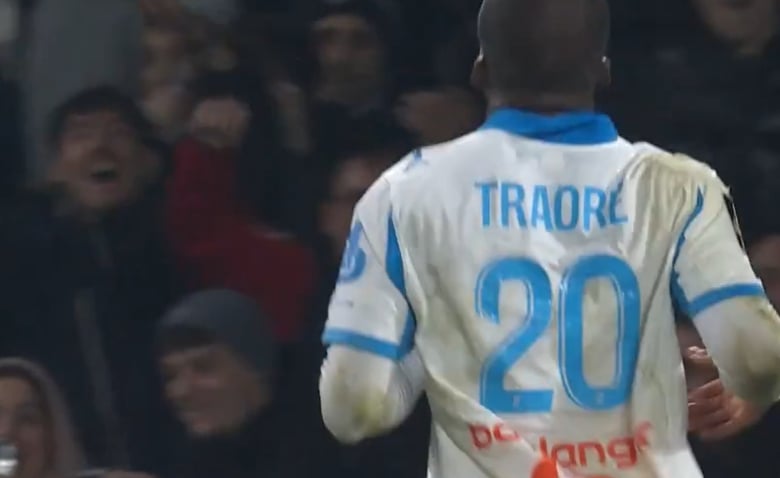 Illustration : "Angers - OM : le résumé et les buts en vidéo (2-5) - Ligue 1 J18"