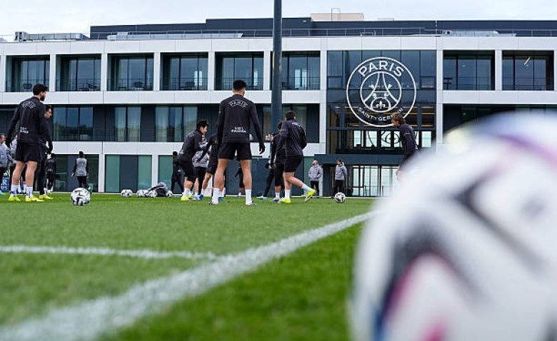 Illustration : "PSG : Immense coup de massue redoutée après la désillusion à Lisbonne "