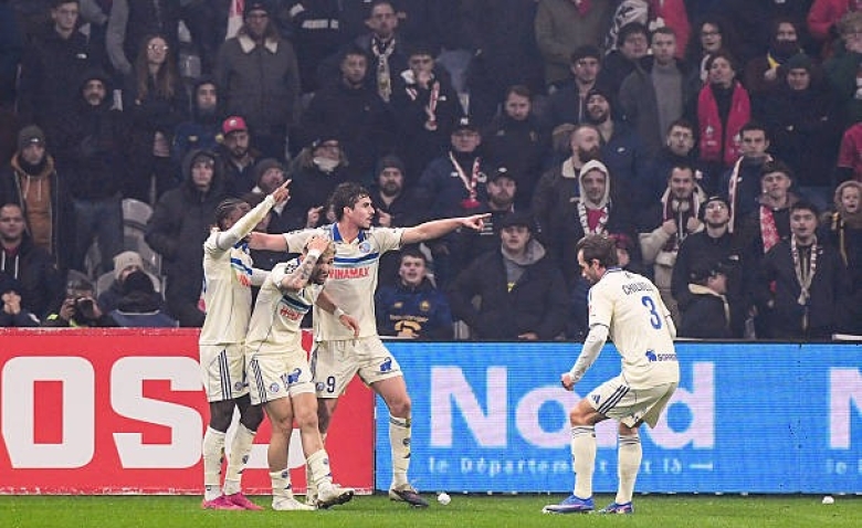 Illustration : "LOSC - RC Strasbourg : Le but de Godo qui humilie les Dogues en vidéo (0-3) - Ligue 1 J19"