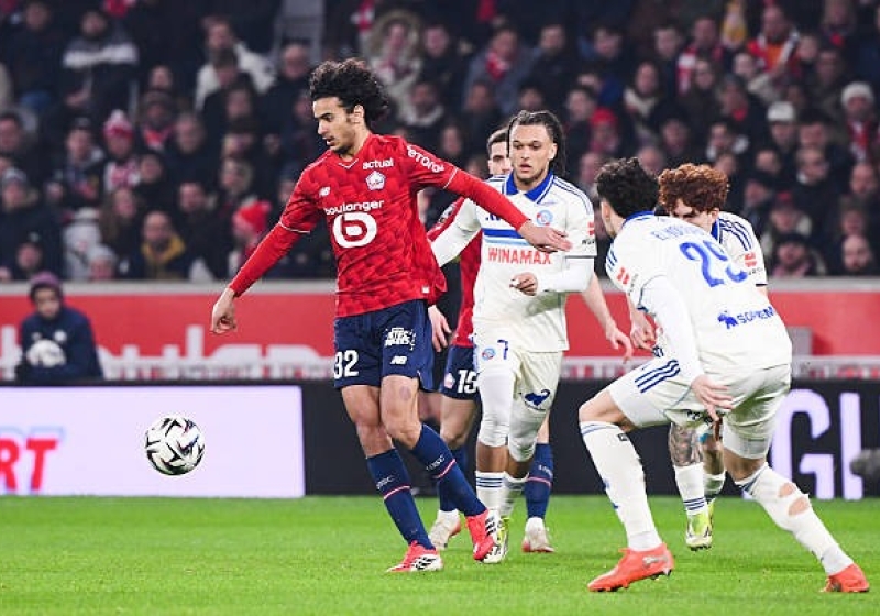 Illustration : LOSC - RC Strasbourg : Le r&eacute;sum&eacute; et les buts en vid&eacute;o (1-4) - Ligue 1 J19