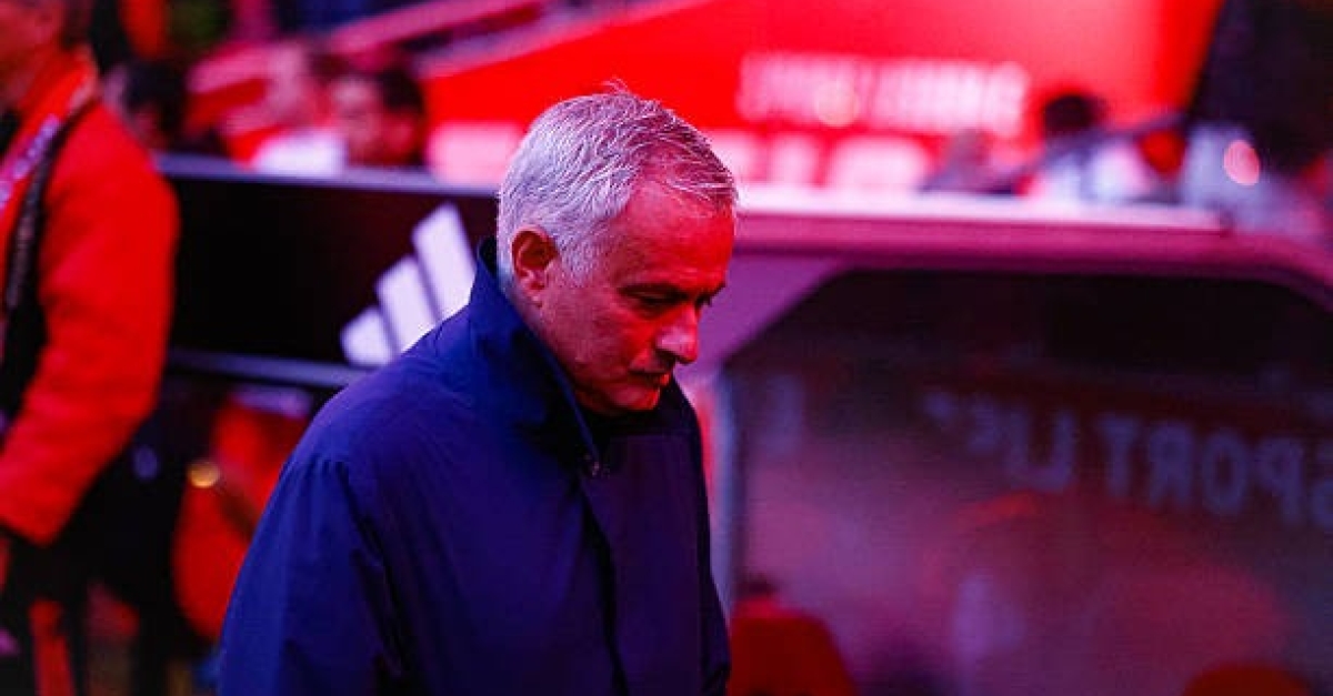 Mercato PSG : Une piste coûteuse en attaque mise en péril par... Mourinho