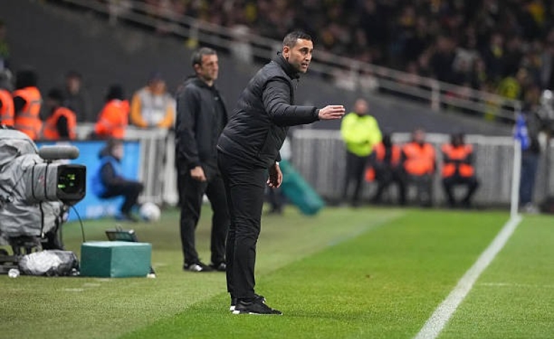 Illustration : "Mercato Nantes : Kita promet une munition offensive à Kantari pour sauver le club !"