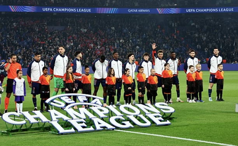 Illustration : "INFO Mercato : Le PSG lance les négociations pour une prolongation XXL !"