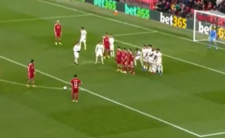 Illustration : "[Multiplex LDC] Liverpool - Qarabag : Le but somptueux de Salah en vidéo (3-0)"