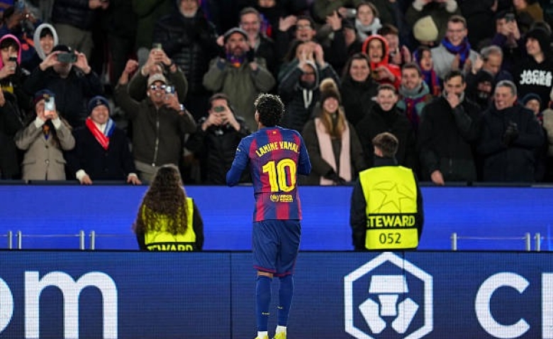 Illustration : "[Multiplex LDC] FC Barcelone - Copenhague : Le joli but de Yamal en vidéo ! (2-1)"