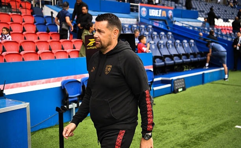 Illustration : "Troyes - RC Lens : Plusieurs surprises dans le onze de Pierre Sage "