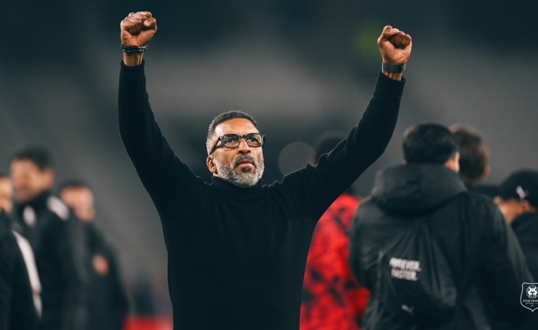 Illustration : "Mercato OM : Un premier contrat soumis à Beye fait jaser sur la Canebière !"