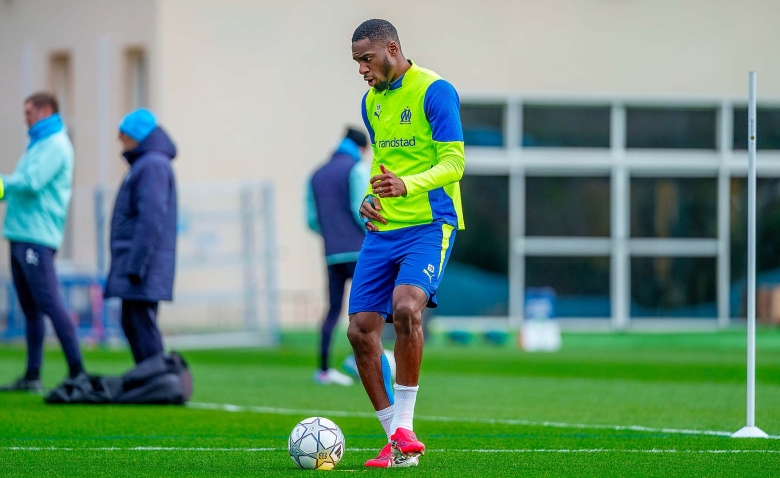 Illustration : "Mercato OM : Un cadre poussé vers la sortie !"