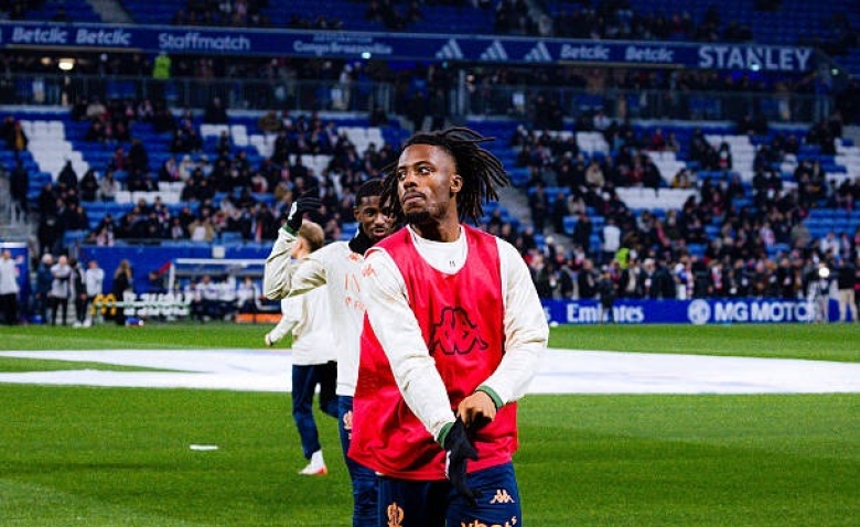 Illustration : "OGC Nice : Grosse inquiétude autour d'Elye Wahi après l'OL"