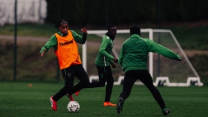 Illustration : Mercato ASSE : Les Verts bouclent une signature prometteuse dans l'ombre !
