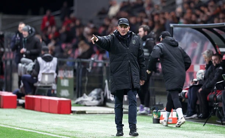 Illustration : "ASSE : Deux Verts se réinventent sous l'ère Montanier !"