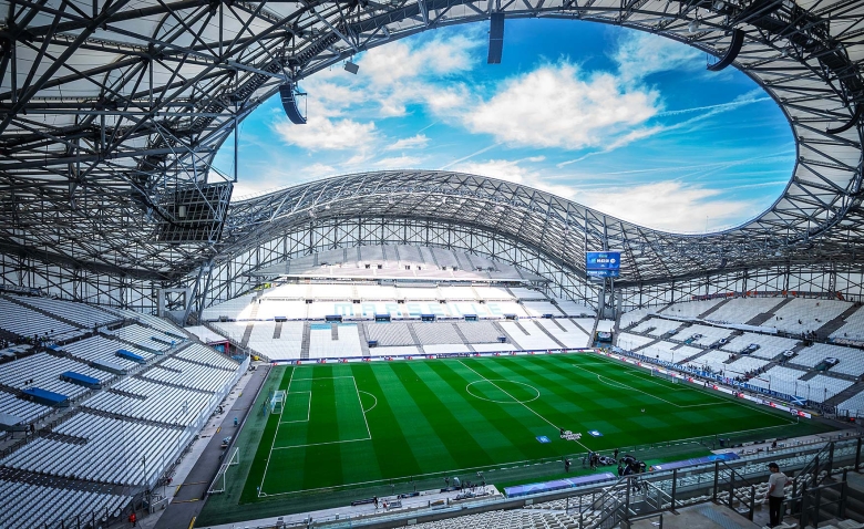 Illustration : "Mercato : OM officialise l'arrivée du successeur de Pablo Longoria !"