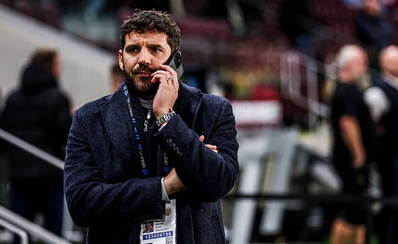 Illustration : "Mercato Lens : Deux prolongations étudiées, mais un cas divise en interne"