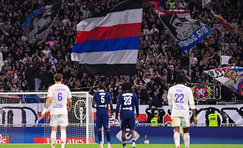 Illustration : "OL : Deux absences majeures fragilisent Lyon dans le sprint final"