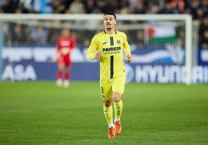 Illustration : Mercato OL : Le Barça prêt à sortir le chéquier pour Georges Mikautadze ?