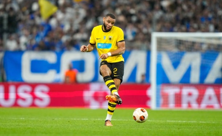 Illustration : "Mercato ASSE : D'immenses regrets pour un défenseur devenu serial buteur ?"