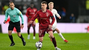 Illustration : OM : "Il stoppe le jeu pour 30 centimètres", Rongier raconte la folie de De Zerbi