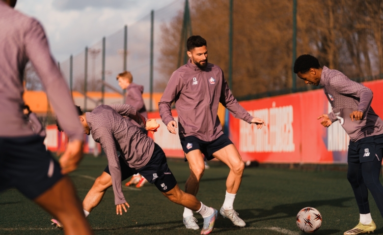 Illustration : "LOSC-Aston Villa : Bruno Génésio met en avant l'expérience d'Olivier Giroud dans les grands soirs européen"