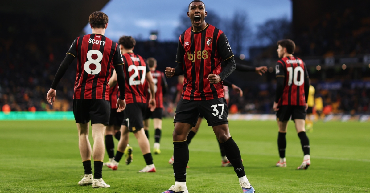 Mercato PSG : Une piste à 100 millions d'euros pour renforcer le secteur offensif