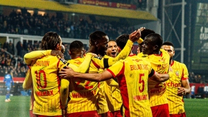 Illustration : RC Lens-PSG : Pierre Sage opposé au report du match